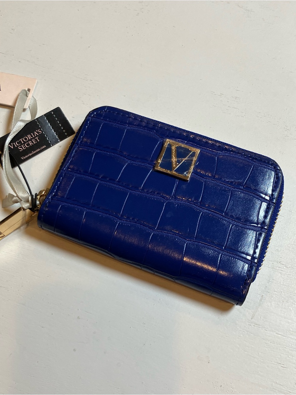 Victoria's Secret | Royal Blue Croc-Embossed Zip Wallet with Gold Logo - Picture 1 of 10